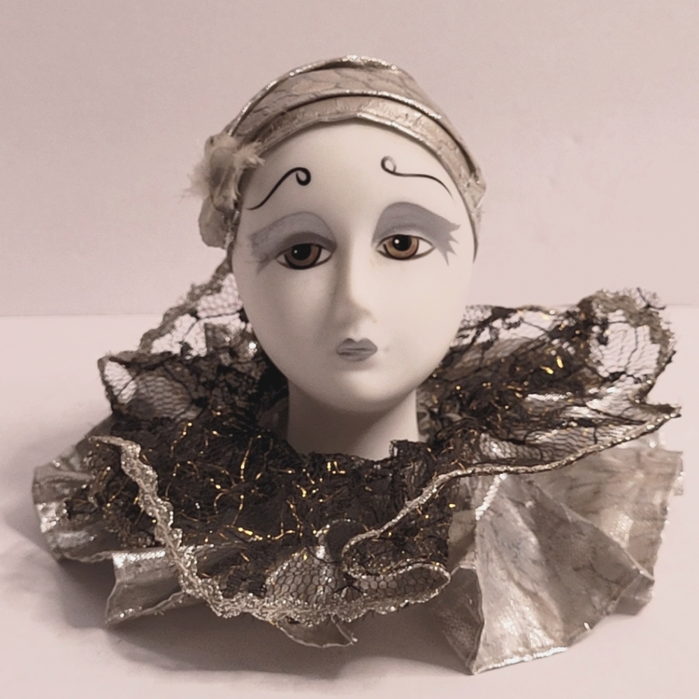 "Silver Harlequin Elegance" 339